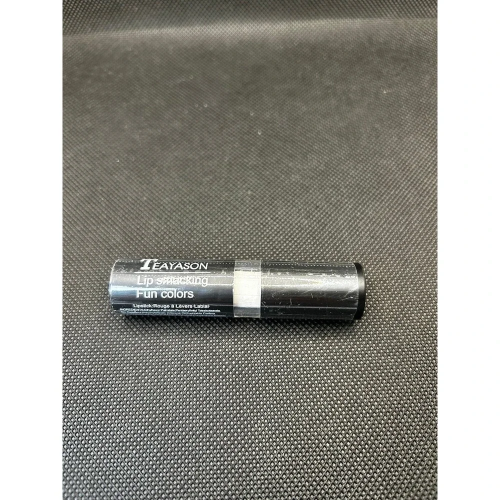 NEW Teayason white lip smacking fun‎ color lipstick
